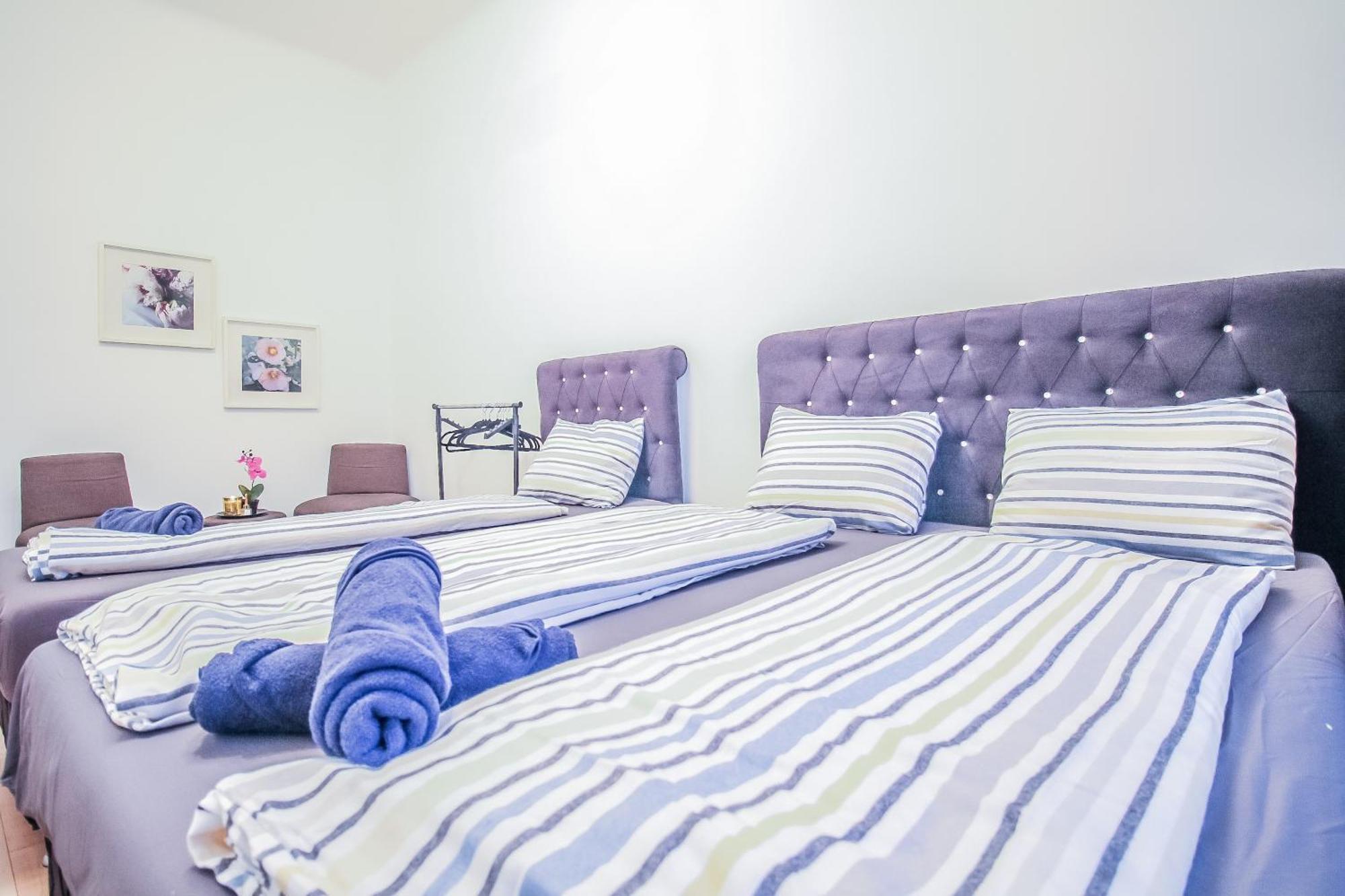 Disc Cozy Rooms In Liesing Vienna Exterior photo
