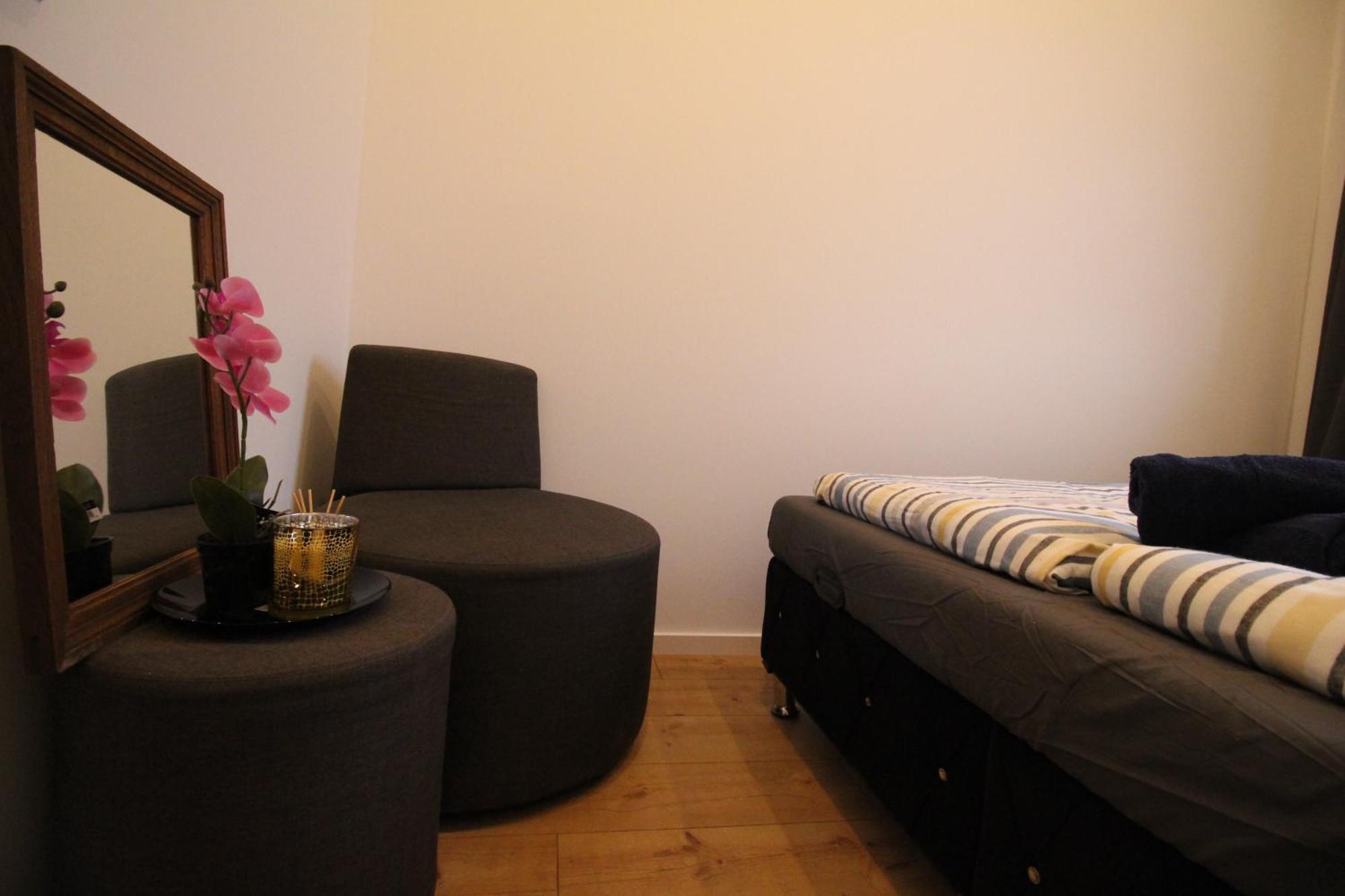 Disc Cozy Rooms In Liesing Vienna Exterior photo